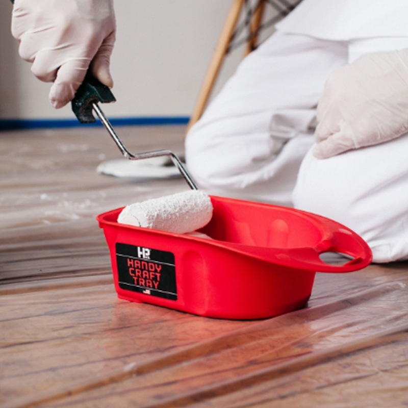 HANDy Roller Cup 16-Fl Oz Paint Pail, Studded Ramp, Solvent Resistant, Ergonomic Handle, Built-in Roller Grid, Stable Legs